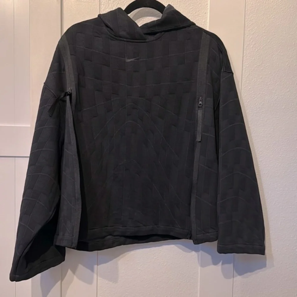 Nike Yoga top sweater tech